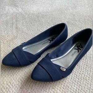 Anne Klein Navy flats